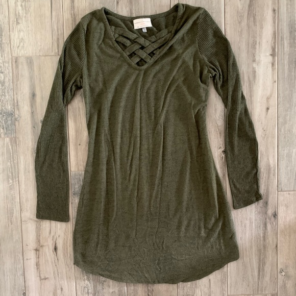 Bobbie Brooks Ladies Army Olive Green Criss Cross V-Neck Mini Dress Size Medium - Picture 1 of 5